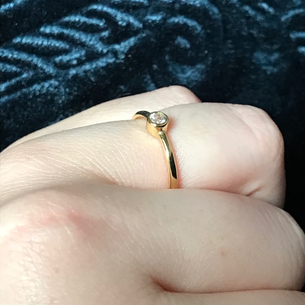 Yellow gold stackable ring - Picture 2 of 3